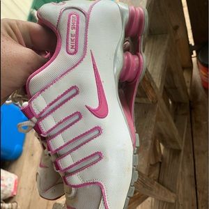 Woman’s Nike Shox